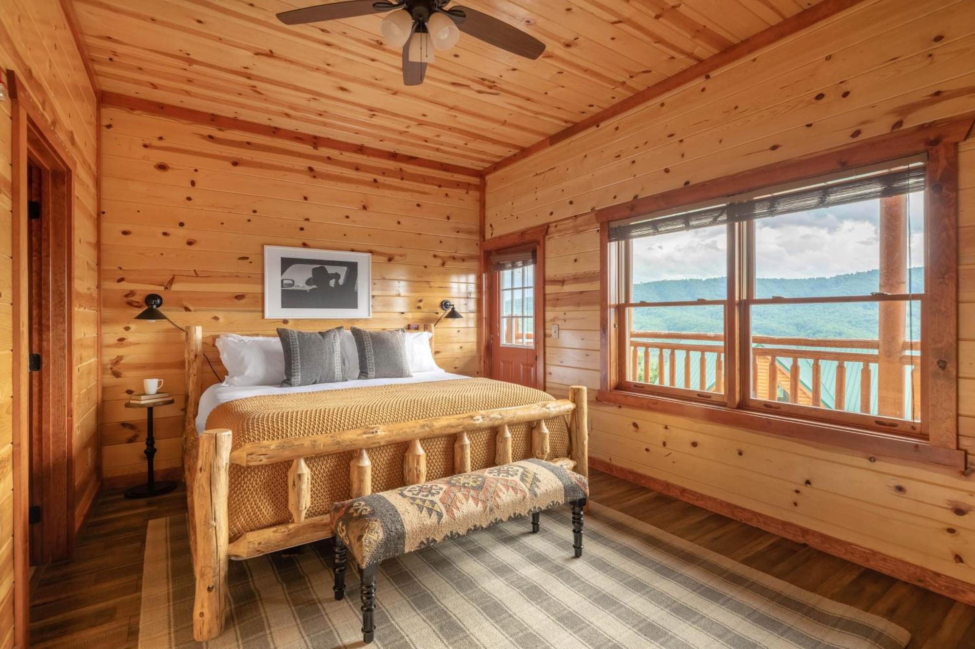 Sugarland By Avantstay Sleeps 28 Home Theatre Two Hot Tubs Indoor Pool Incredible Views Pigeon Forge Eksteriør billede