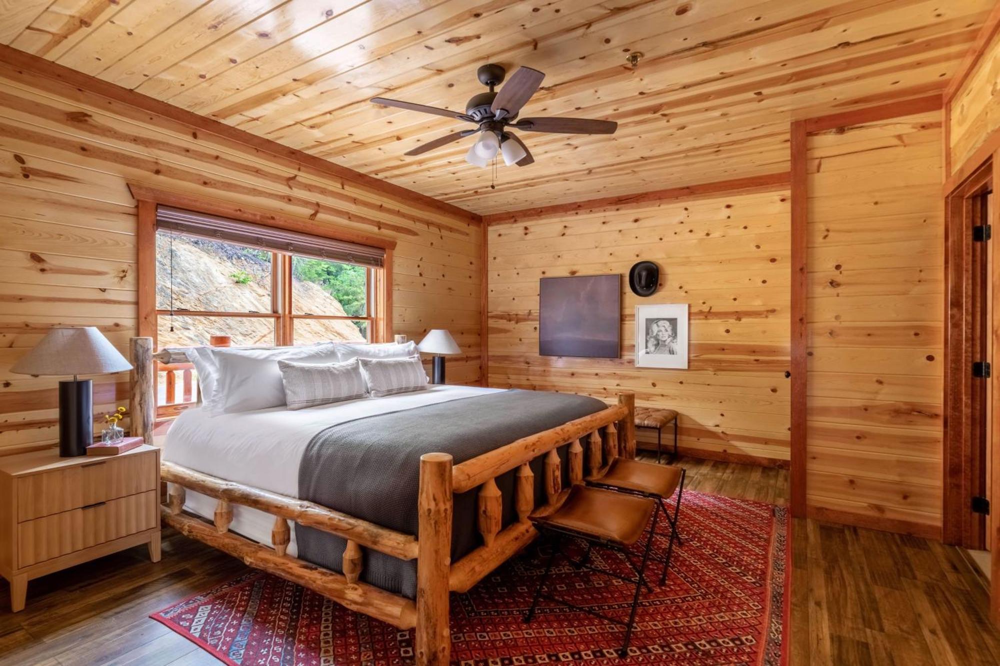 Sugarland By Avantstay Sleeps 28 Home Theatre Two Hot Tubs Indoor Pool Incredible Views Pigeon Forge Eksteriør billede