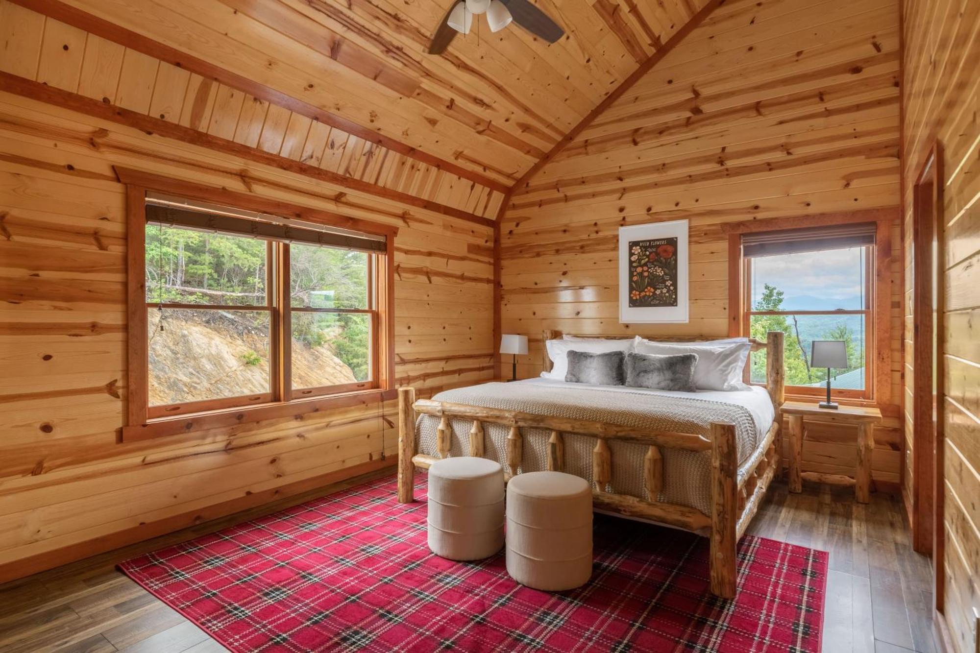 Sugarland By Avantstay Sleeps 28 Home Theatre Two Hot Tubs Indoor Pool Incredible Views Pigeon Forge Eksteriør billede