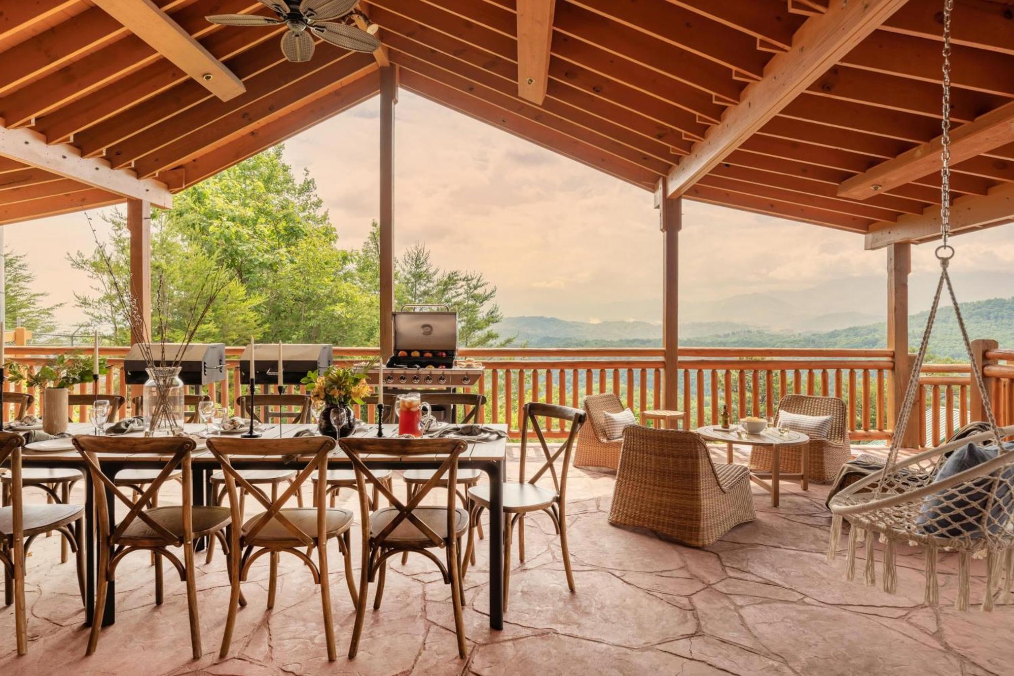 Sugarland By Avantstay Sleeps 28 Home Theatre Two Hot Tubs Indoor Pool Incredible Views Pigeon Forge Eksteriør billede